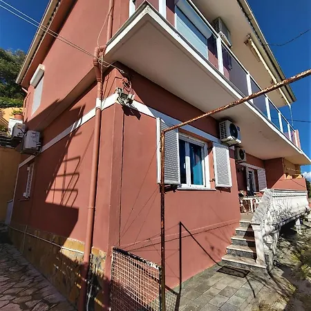 Appartement House Lana Perama (Corfu)