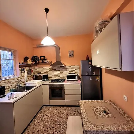 House Lana Perama (Corfu)