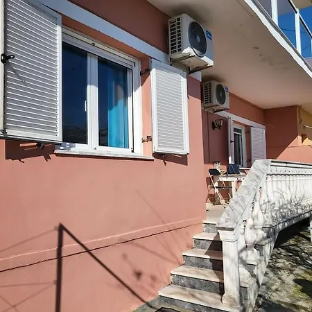 House Lana * Perama (Corfu)