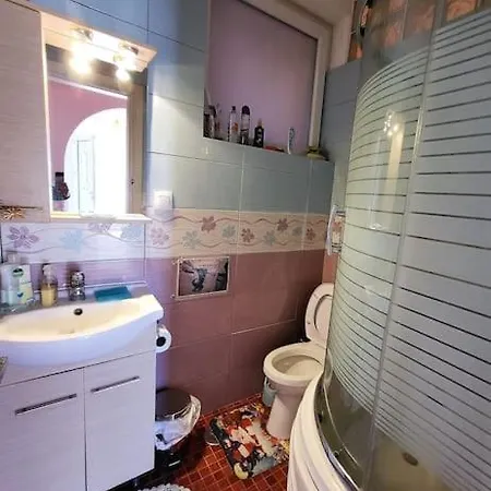 House Lana Apartman Pérama
